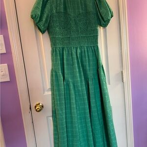 Storia Green Long Sleeve Dress